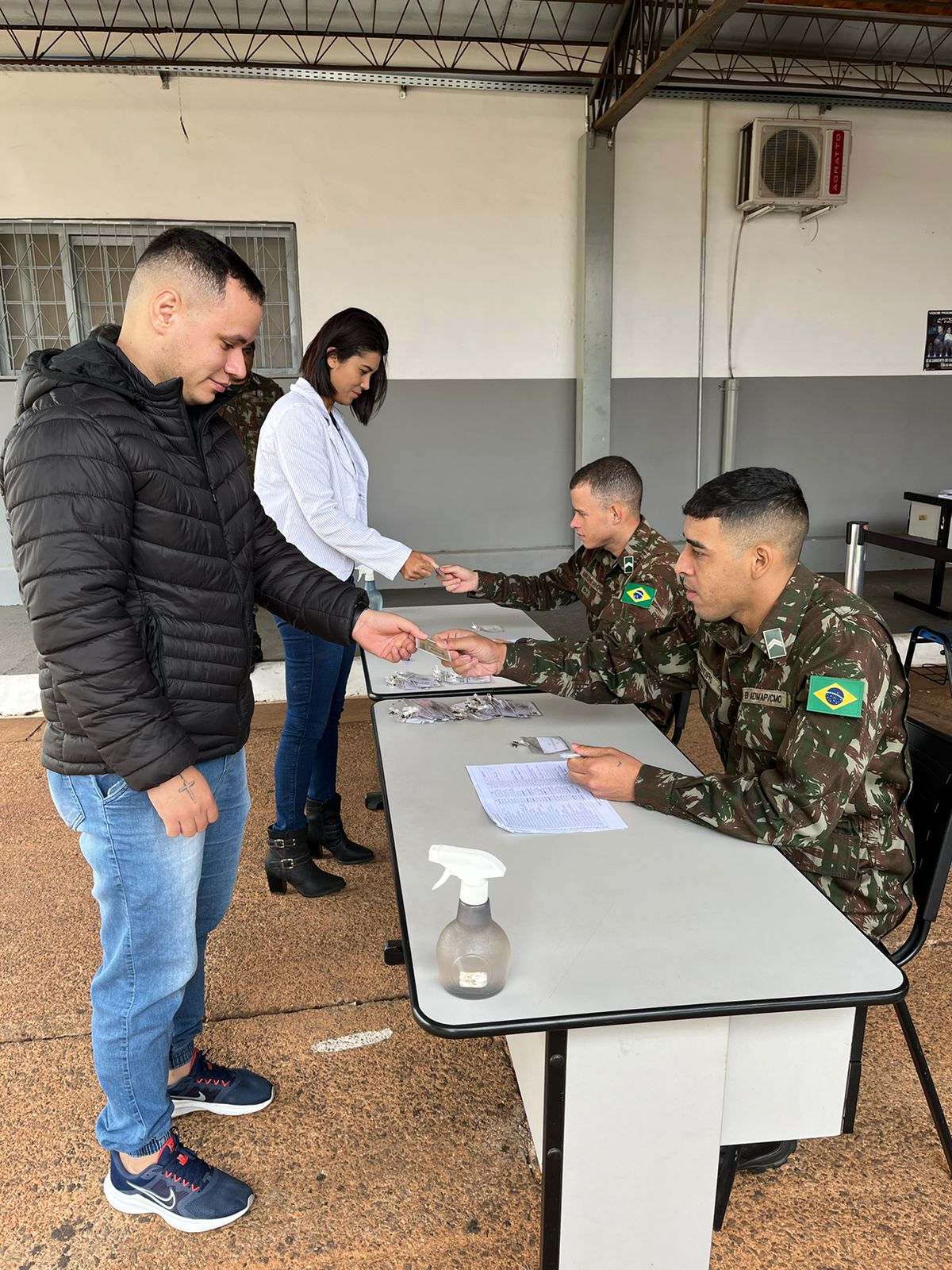 Exército Brasileiro - A 1ª Região Militar continua com as inscrições para  processo seletivo abertas. Mas atenção, o prazo está acabando: encerra-se  ao meio dia de 3 de setembro! As vagas são